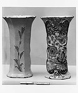 Vase by Justus Brouwer|The Porcelain Axe