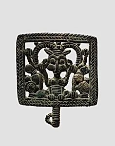 Head of a pin: horned demon holding inverted lions