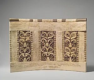 Panel with a tree pattern