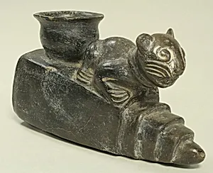 Blackware Paccha with Feline