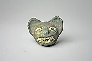 Feline Head Ornament