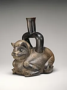 Feline-shaped stirrup-spout bottle
