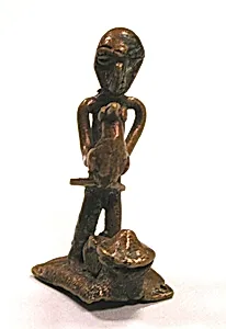 Gold Weight: Male with Bird