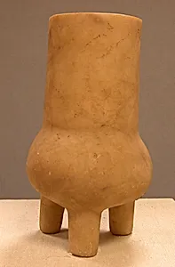 Onyx Tripod Vessel