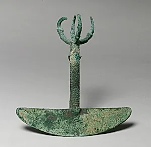 Ornamented Knife (tumi)