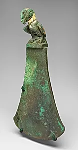 Tumi knife with condor