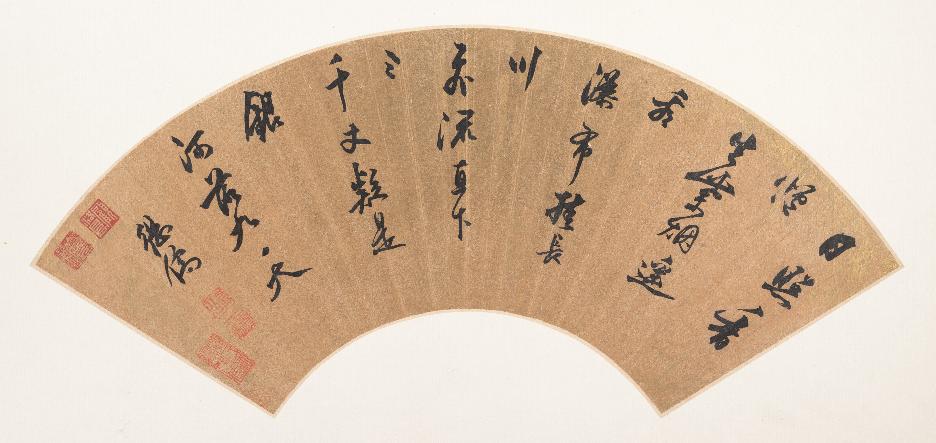 gazing-at-the-waterfall-on-mt-