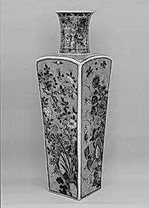 Vase with flowers of the four seasons