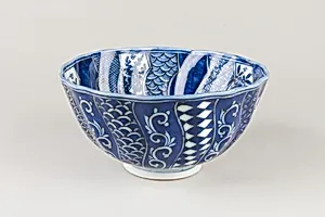Bowl with geometric pattern by Unknown Artist
