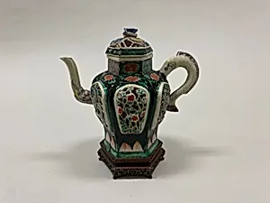 Wine Pot