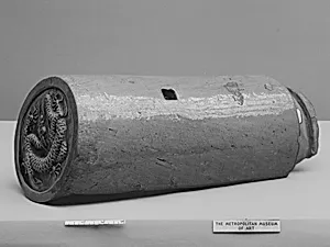 Roof tile with dragon
