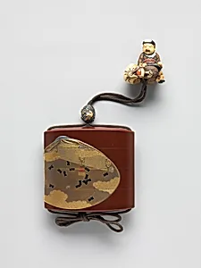 Case (Inrō) with Design of Clamshells and Fireflies by Koma Yasutada