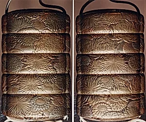 Case (Inrō) with Design of Chrysanthemum Blossoms