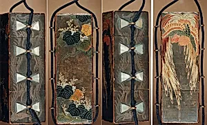 Case (Inrō) in the Shape of Wood Seal with Decoration of Pheonix and Paulownia Tree
