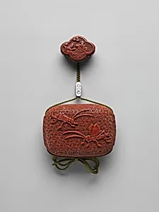 Case (Inrō) with Design of Crickets by Onko Takanaga (dates unknown)