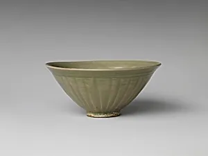 Bowl with Decoration of Boys in Waves by Unknown Artist