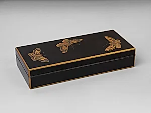 蝶秋草蒔絵短冊箱|Box for Paper (Ryōshibako) with Decoration of Butterflies and Autumn Grasses