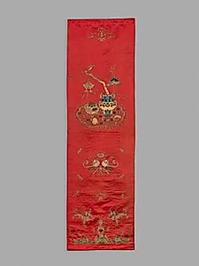 Chair Strip with Antiquities