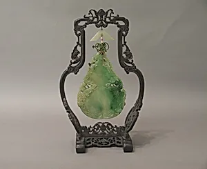 清晚期 翡翠葫芦|Double gourd ornament