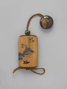原羊遊斎作・酒井抱一下絵　南天に雀印籠|Inrō with Sparrows in Snow-covered Nandina