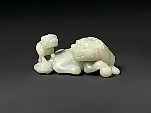 清中期 玉雕子母獅|Lion and cub