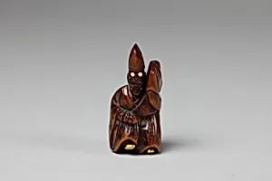 翁舞木彫根付　銘:玉珉|Netsuke of Okina Noh Dance