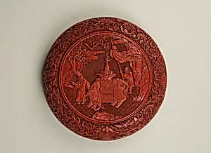 清乾隆 剔紅昇平寶盒一對|One of a pair of boxes with elephants by Unknown Artist