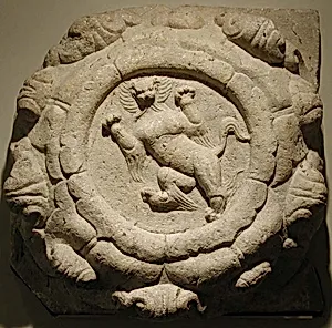 遼 獅紋石雕（一對）|Pair of decorative medallions