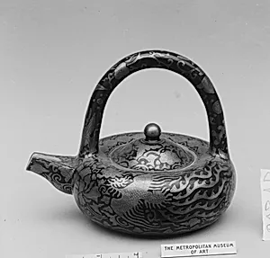 永樂保全作 金襴手鳳凰吉祥文銚子|Sake Ewer (Chōshi) with Phoenixes and Auspicious Patterns