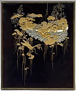 花草蟷螂蒔絵色紙箱|Shikishi (square calligraphy paper) Box with Design of Flowers and Praying Mantis
