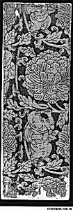 明 織錦童子紋經面|Sutra cover with boys holding the stems of large flowers by Unknown Artist