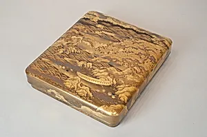 胡蝶蒔絵硯箱|Writing Box with a Scene from the “Butterflies” Chapter of The Tale of Genji