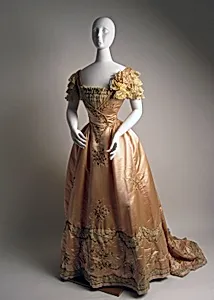 Evening ensemble by Jeanne Hallée