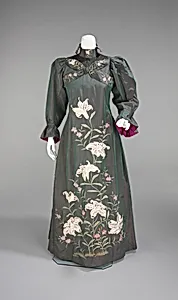 Tea gown