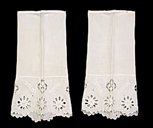 Undersleeves