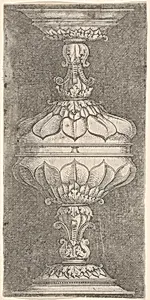 Double Goblet with Flat Leaves