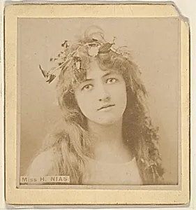 Miss H. Nias, from the Actresses series (N246), Type 2, issued by Kinney Brothers to promote Sporting Extra Cigarettes by Kinney Brothers Tobacco Company