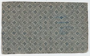 Sheet with pattern of overlapping circles with clover shapes by Anonymous