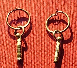Hoop earrings with coiled wire pendant