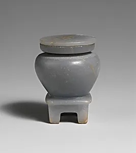 Jar for Eye Paint (kohl) with Attached Stand