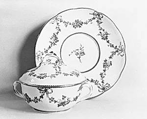 Bowl with cover (écuelle) and tray by Sèvres Manufactory