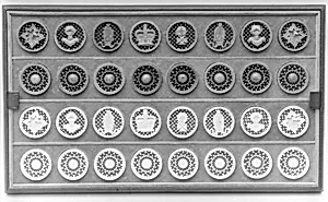 Chessmen (32)
