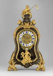Clock (pendule à console)
