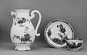 Coffeepot by Meissen Manufactory