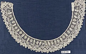 Collar by Unknown Artist