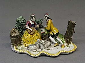 Condiment tray