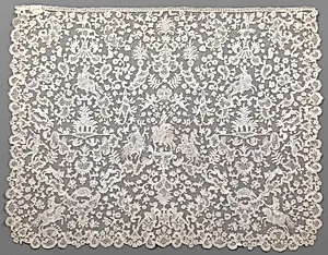 Cravat end or rabat