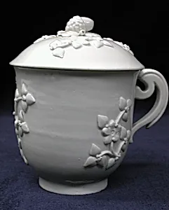 Cup with cover by Chantilly
