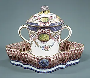 Cup with cover and tray (gobelet à lait et corbeille carré) by Sèvres Manufactory|Charles-Louis Méreaud