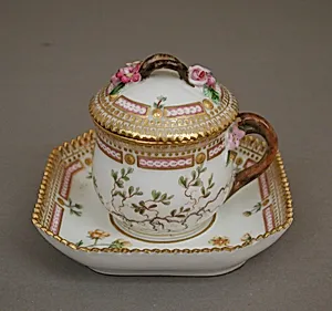 Custard cup with cover and tray